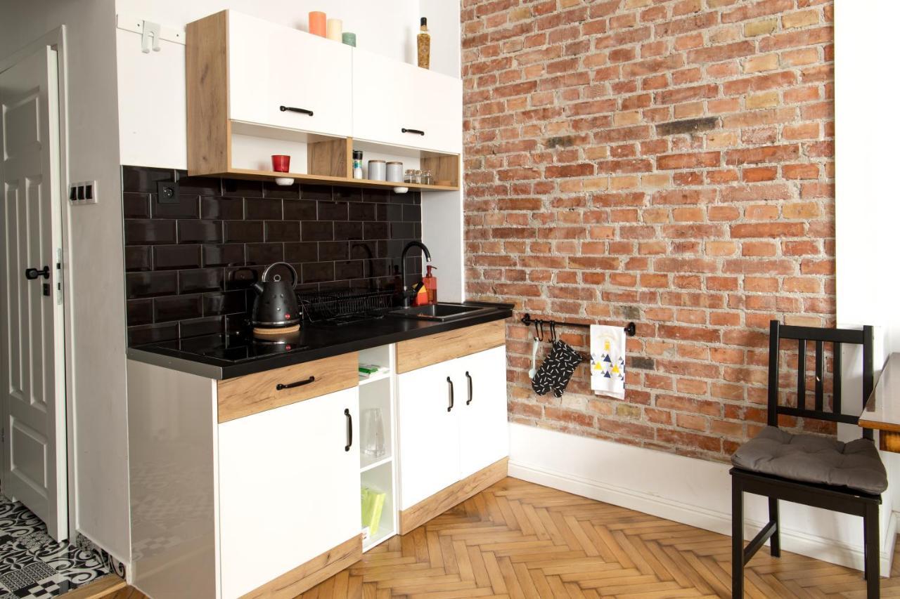 Poznanska Apartament Studio Apartment วอร์ซอ ภายนอก รูปภาพ